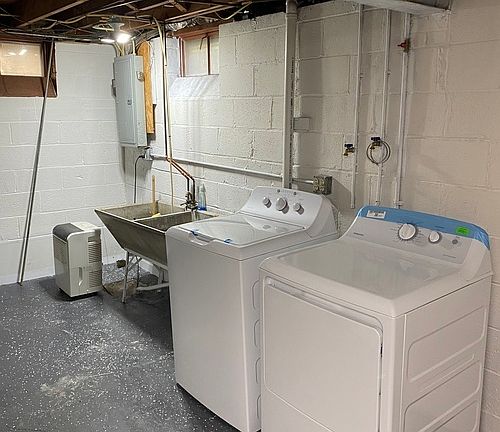 4th image of 5440 Chestnut Hill Dr