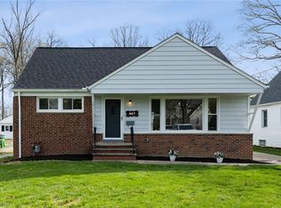 867 Lloyd Rd, Wickliffe, OH 44092