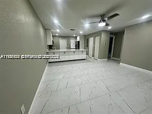 303 NW 7th St #1-2 — Photo 13