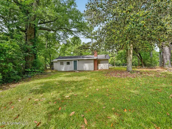 5656 Plemon St, Jackson, MS 39206