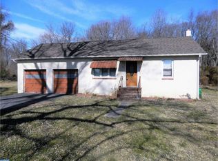 30 1/2 Churchtown Rd, Pennsville, NJ 08070