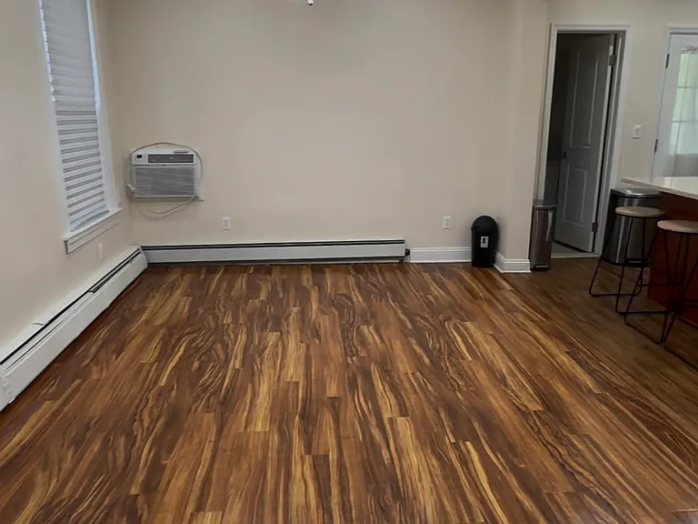 1230 Bryant St — Photo 7