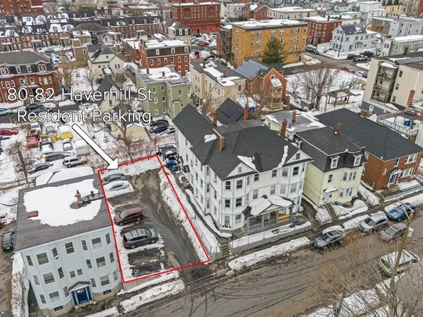 76 Haverhill St, Lawrence, MA 01840