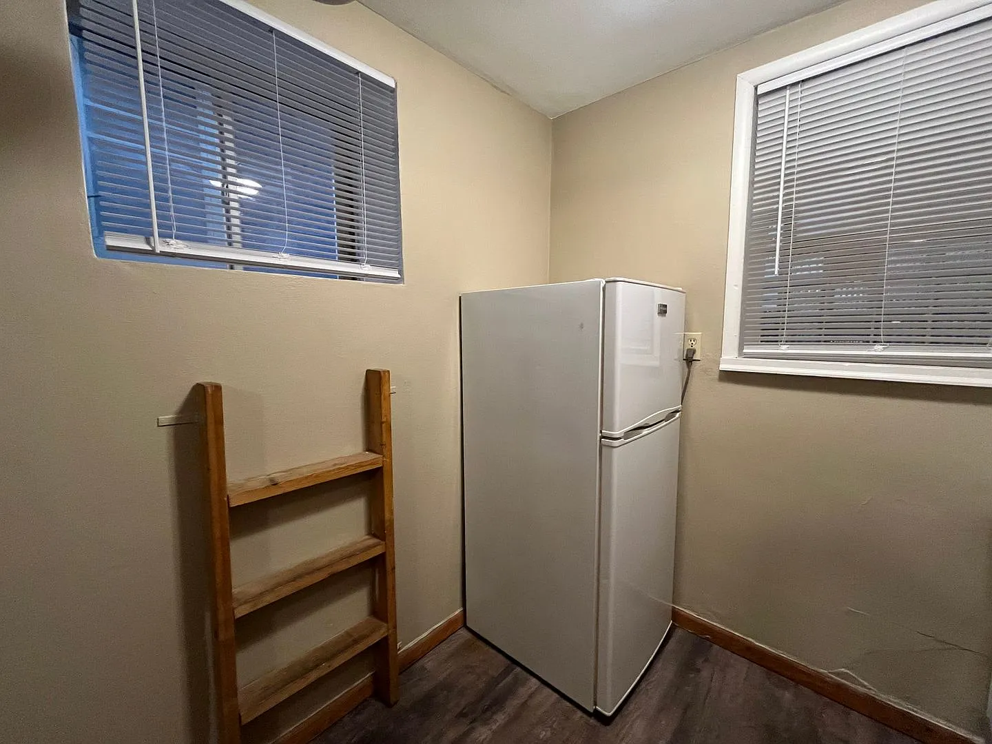 474 Herschel St — Photo 4