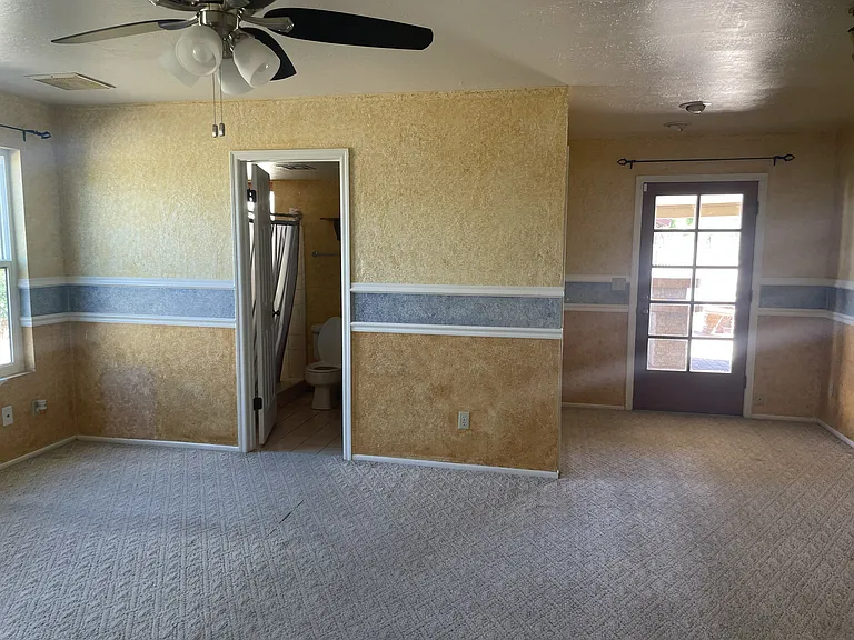 908 E Mesquite Ave — Photo 14