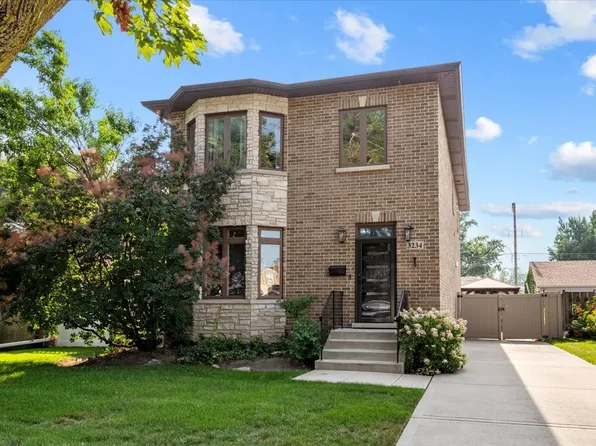 3234 N Panama Ave, Chicago, IL 60634