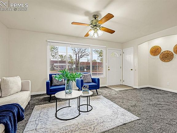 4th image of 1061 Florence Ave