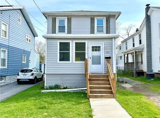 17 1/2 Myrtle Ave, Middletown, NY 10940