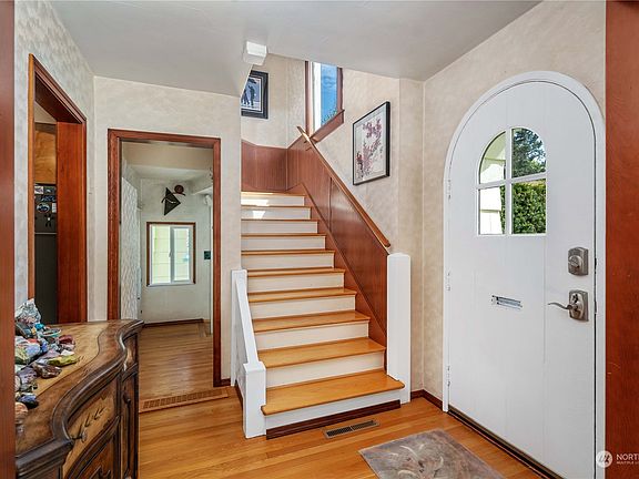 4th image of 2919 N 19th Street