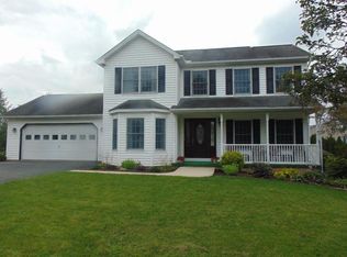 712 W Elm St, Palmyra, PA 17078