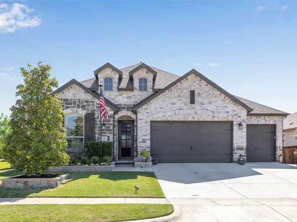 1208 Claiborne Dr, Aubrey, TX 76227