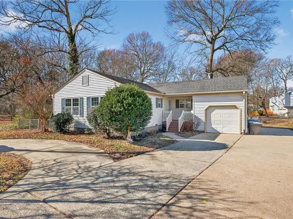 665 Harpersville Rd, Newport News, VA 23601