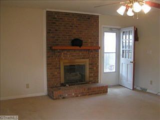 4th image of 5202 Woodlane Dr