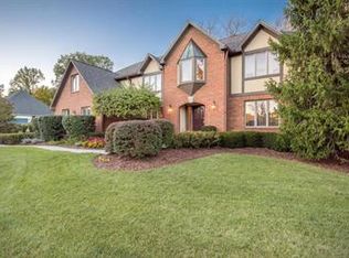425 Thornbury Ln, Powell, OH