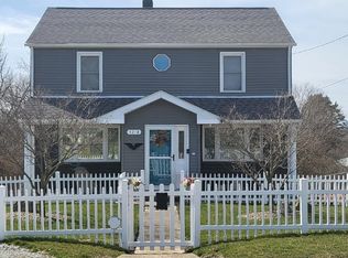 4218 Orchard St, Aliquippa, PA 15001