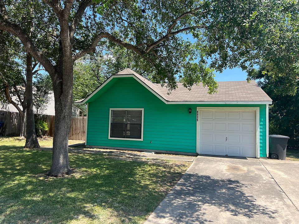 1st image of 4815 Corian Oak Dr