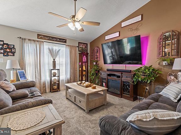 4th image of 112 Larry Way