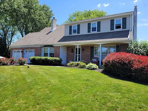 218 Durham Ct, Fairless Hills, PA 19030