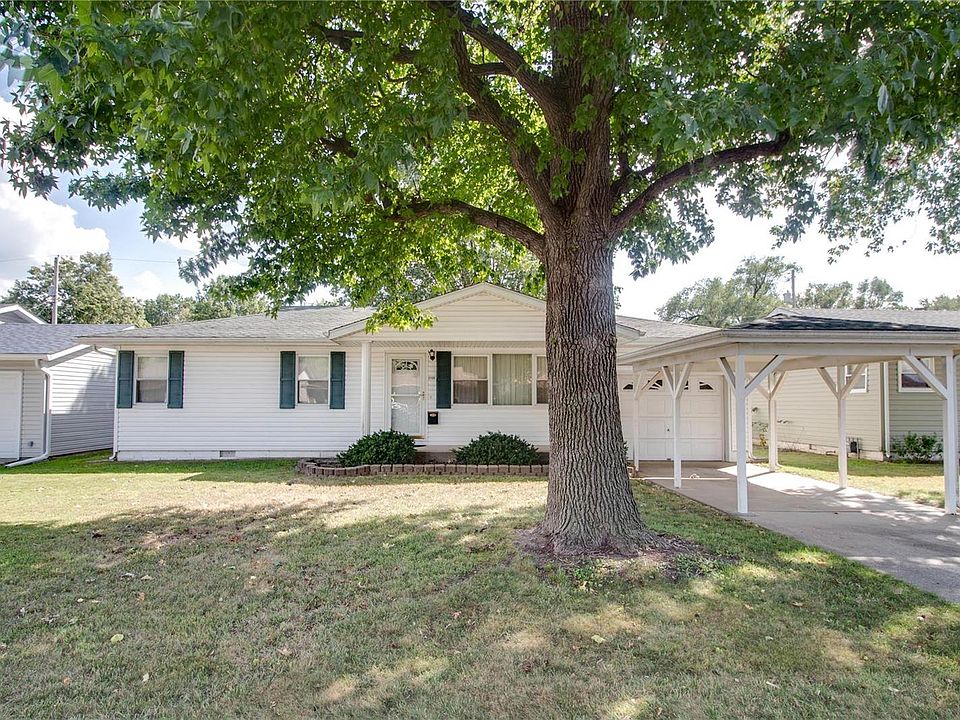 1st image of 2120 Dawn Pl