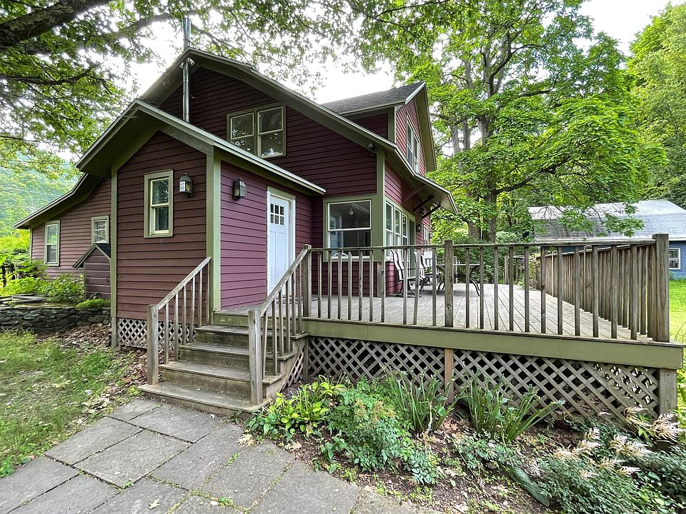 View of the house from the front path