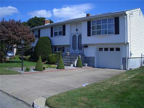 2nd image of 1 Norman Dr