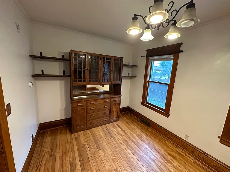 807 Blair Ave — Photo 7