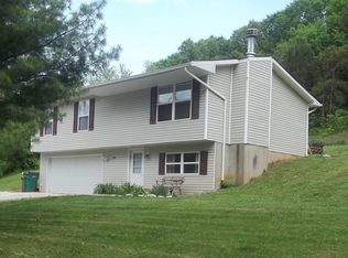 7678 Tower Rd, Hillsboro, MO 63050