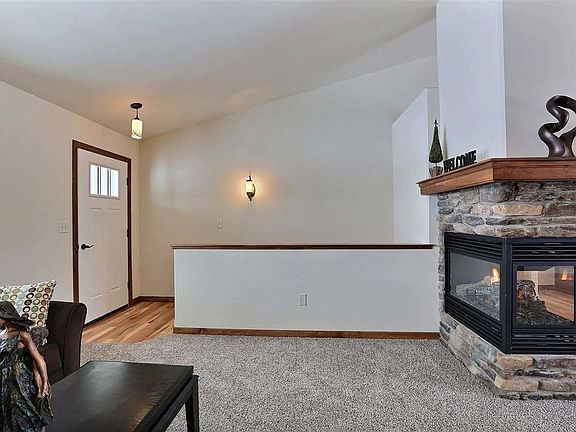2nd image of 6706 Sarissa Dr