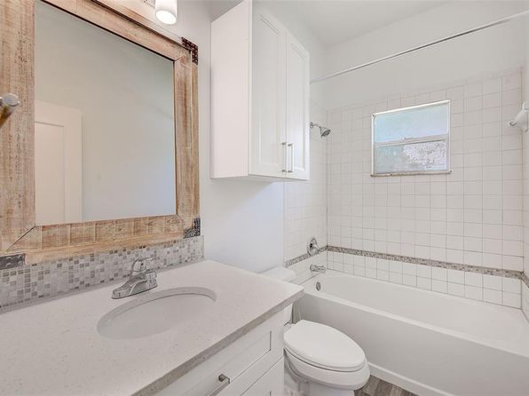 tampa-florida-82041754 picture