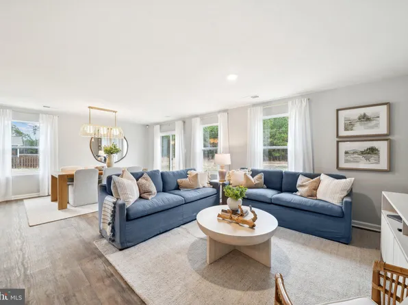 259 Heather Ln, Staunton, VA 24401