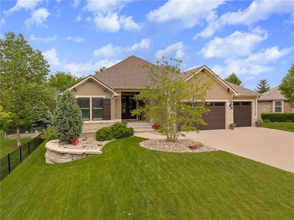 21544 W 176th Ter, Olathe, KS 66062