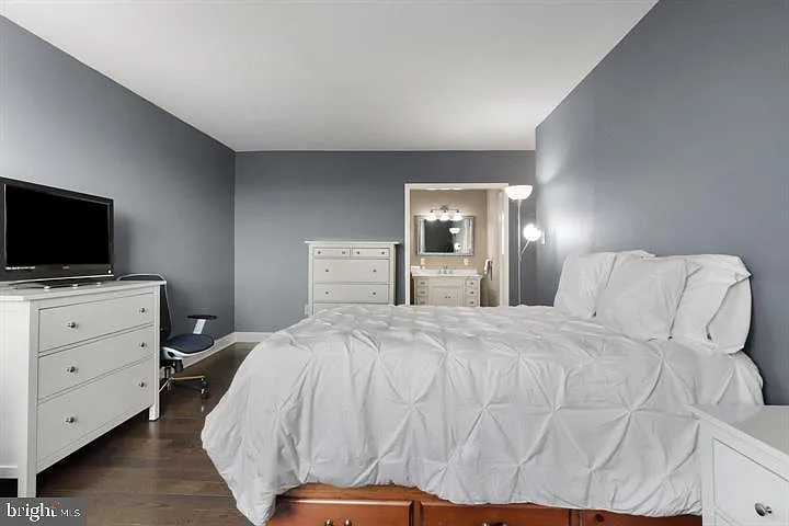 3701 S George Mason Dr #2414N — Photo 21