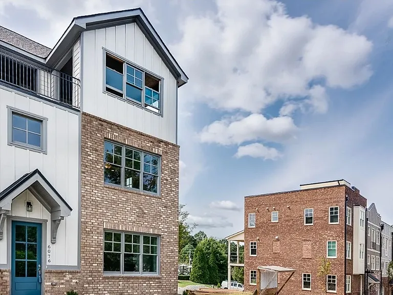 6076 Cushing Cir — Photo 18