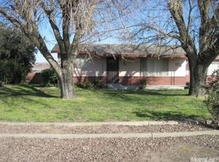 3924 Pioneer Rd, Hughson, CA 95326