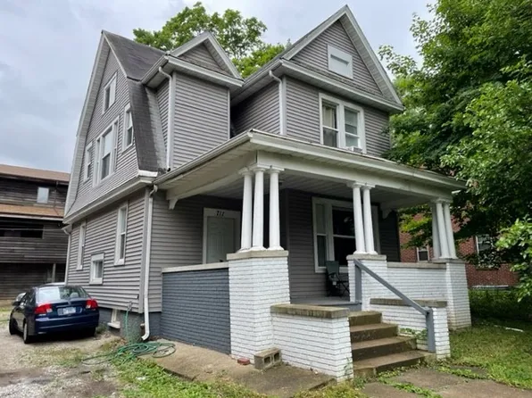 711 W Green St, Urbana, IL 61801