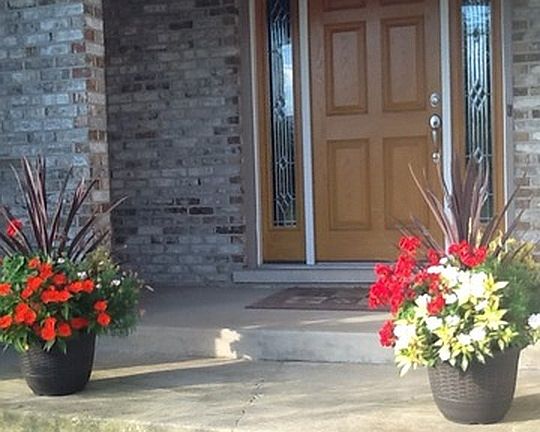 3rd image of 8231 Heather Ln