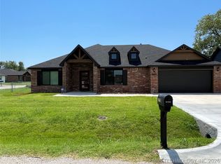 9830 E 59th St S, Tulsa, OK 74146