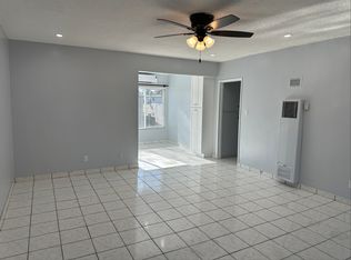 Townsend Hacienda, Santa Ana, CA 92704