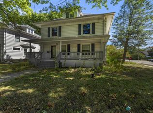 802 Locust St, Sterling, IL 61081