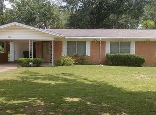 918 N Sanders St, Nacogdoches, TX 75964