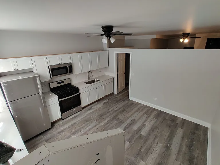 5520 W North Ave — Photo 9