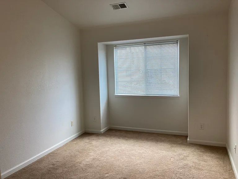 5151 W 29th St #208 — Photo 16