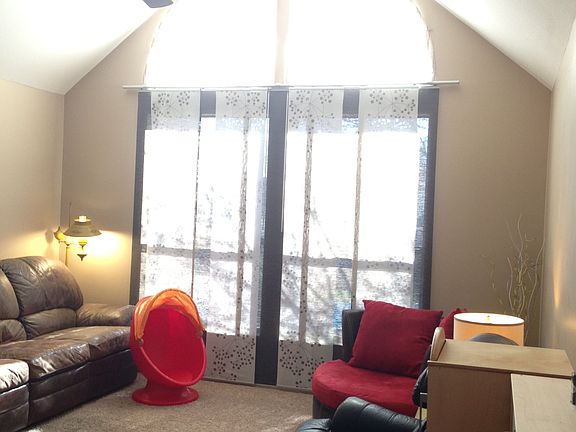 Living Room - South