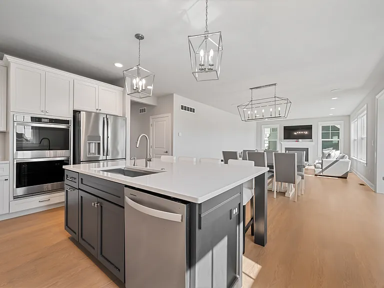 Maggie Dr — Photo 15