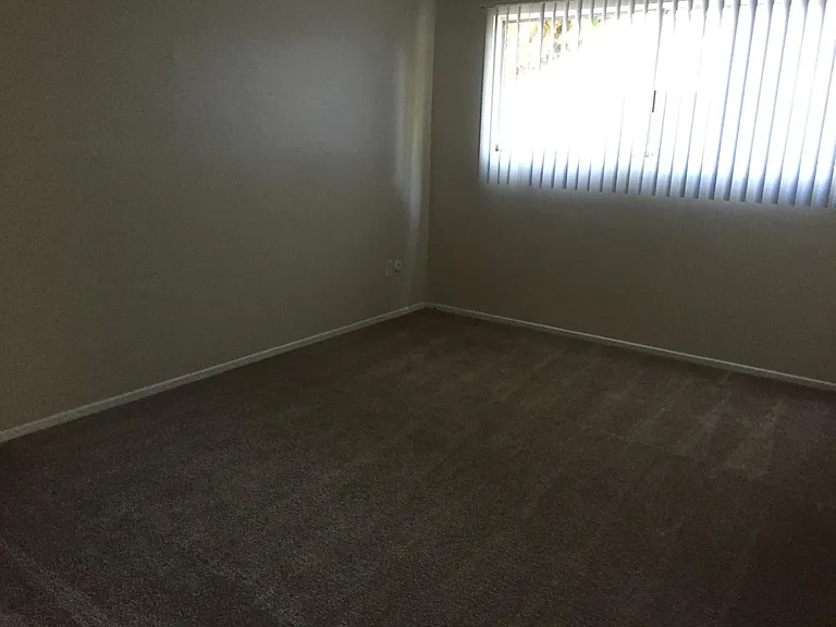 200 N Gilbert St #49 — Photo 34