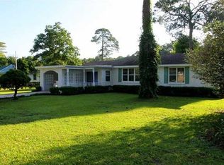 609 Woodward Ave, Port Saint Joe, FL 32456