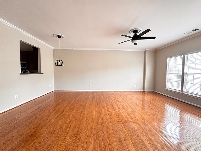 12773 Bullock Greenway Blvd — Photo 6