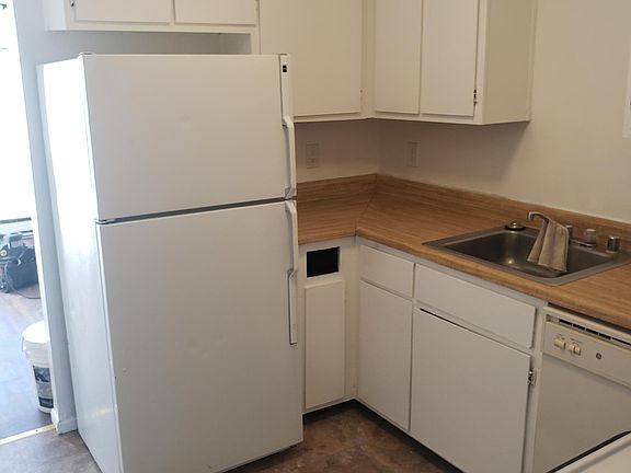 4th image of 175 Monte Alto Pl NE #4