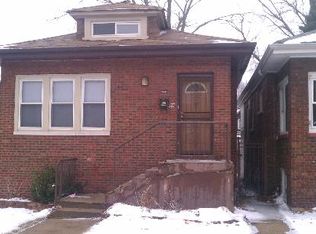 7942 S Marquette Ave, Chicago, IL 60617