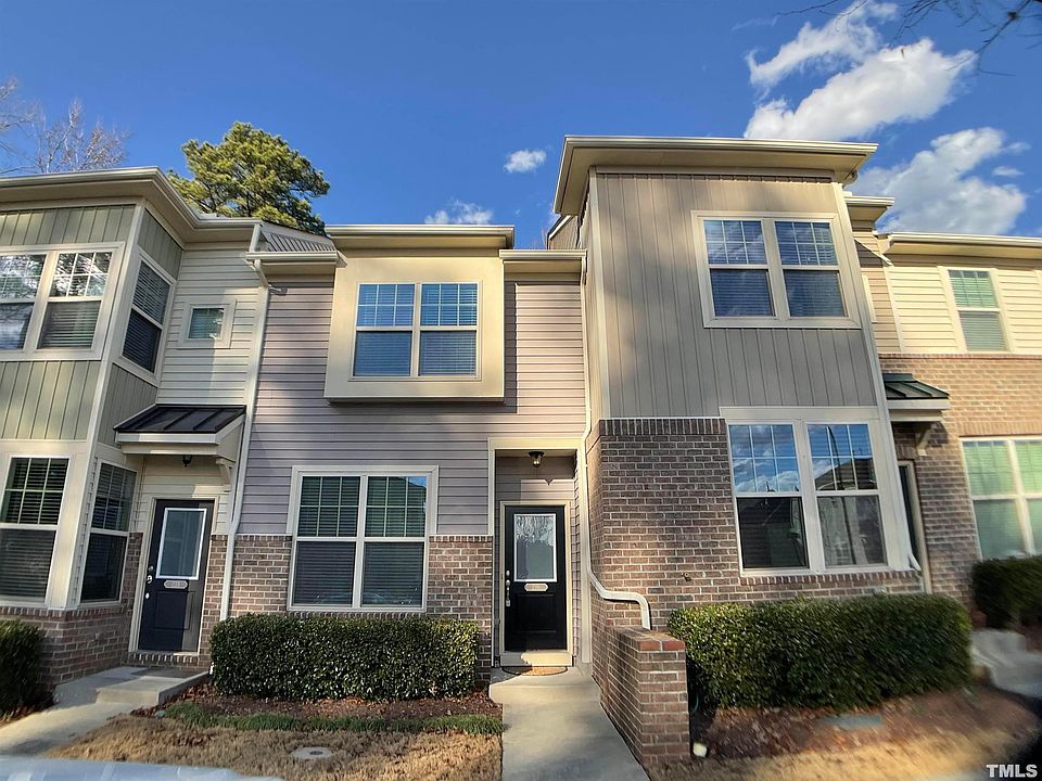 1st image of 236 Mount Evans Dr